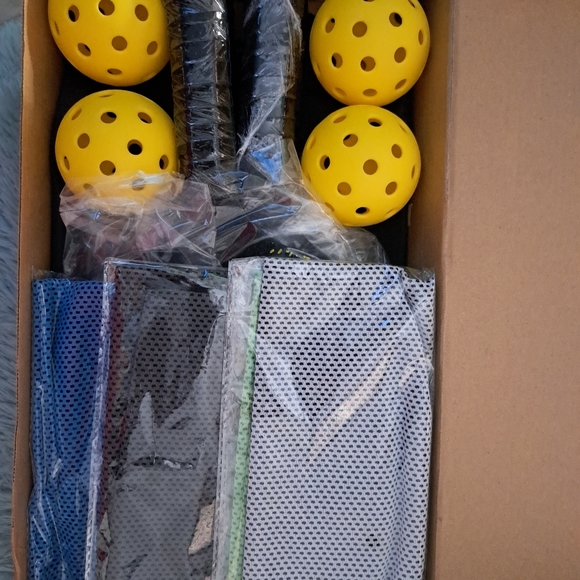 COPY - Pickle ball set - Picture 4 of 4